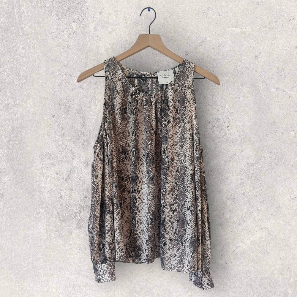Revolve L’Academie Los Angeles Snakeprint Cold Shoulder Top Size XS - Picture 2 of 13